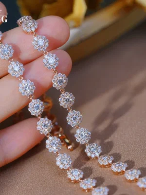 KUGG 18K Rose Gold Bracelet Luxury Flower Design 5.6carat Real Natural Diamond Bracelet for Women Senior Banquet High Jewelry